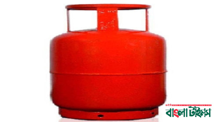 Govt. reduces Tk. 76 for 12 kg LPG cylinder